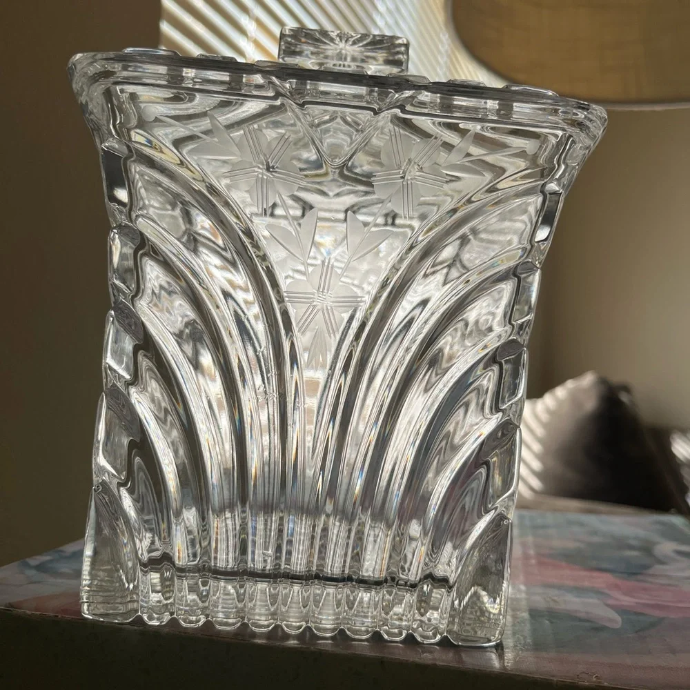 Crystal Clear Signatures Co Crystal Biscuit Barrel